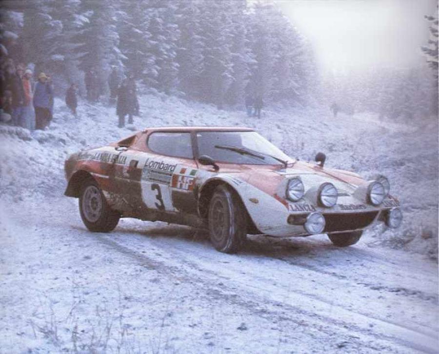  Lancia Stratos Rally 1974 года  (фото 7 из 21)